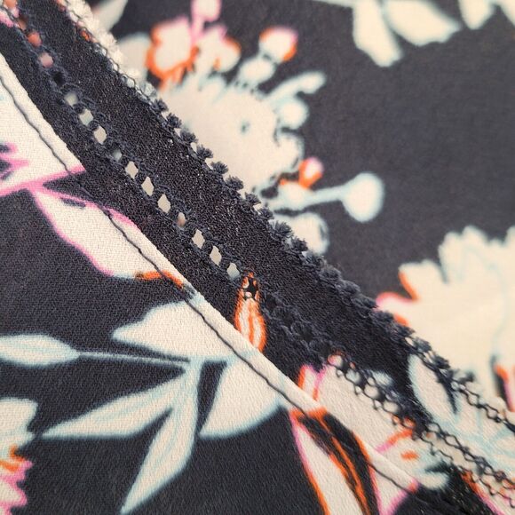 Banana Republic Top Women's XXL Floral Picot-Trim Blouse Semi Sheer Romantic - Picture 3 of 8